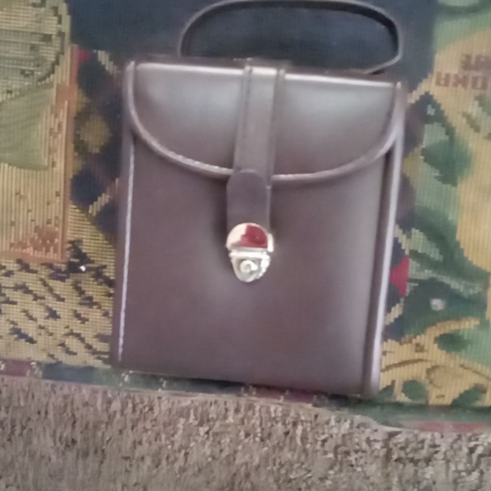 Travel jewelry box